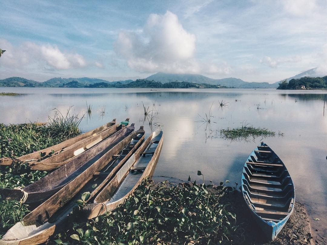 Hồ Lắk với vẻ đẹp trữ tình