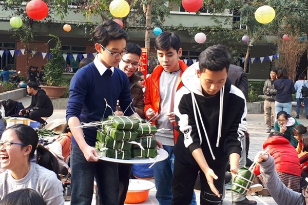 Học sinh được trải nghiệm Tết thông qua các cuộc thi, Hội chợ Tết được tổ chức tại trường