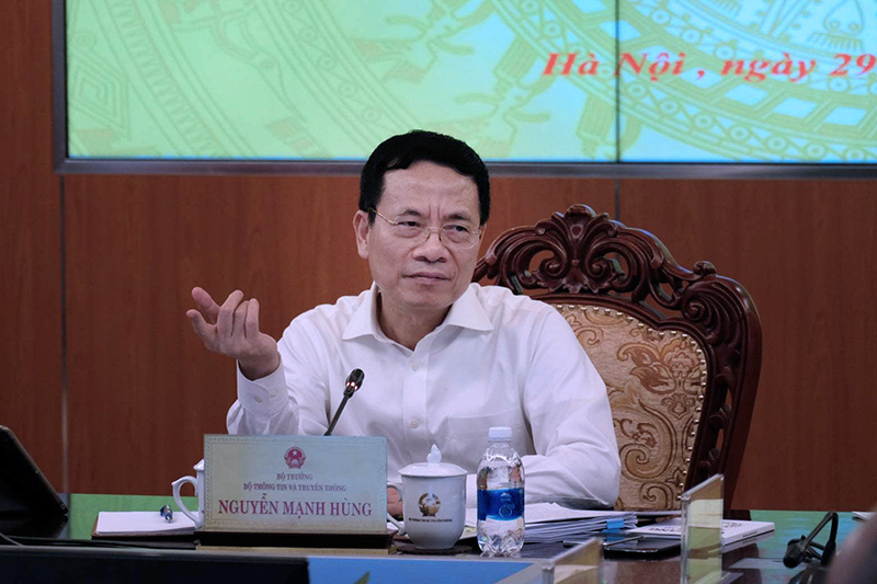 Bộ trưởng Nguyễn Mạnh Hùng: Cần giải pháp pin đặc biệt trong những vùng bị thiên tai